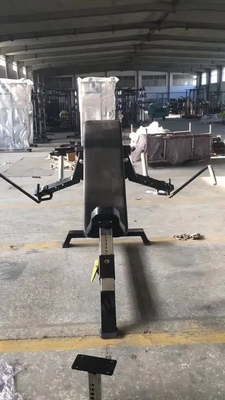 Усилить тренировку грудной клетки с помощью других сидячих Pec Fly Machine