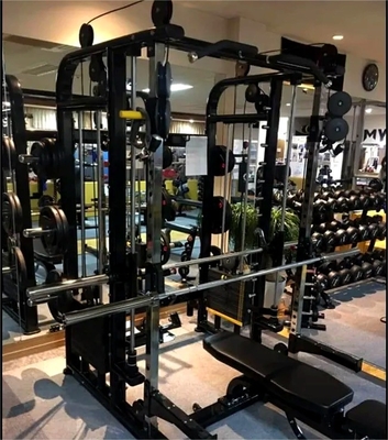 Многофункциональная комплексная тренировочная станция с Smith Machine и Squat Rack